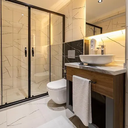 Türkler Suıte Trabzon